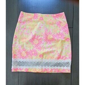 Lilly Pulitzer Corrie Mini Skirt Size 2 Lined Sunkissed Print Crochet Trim